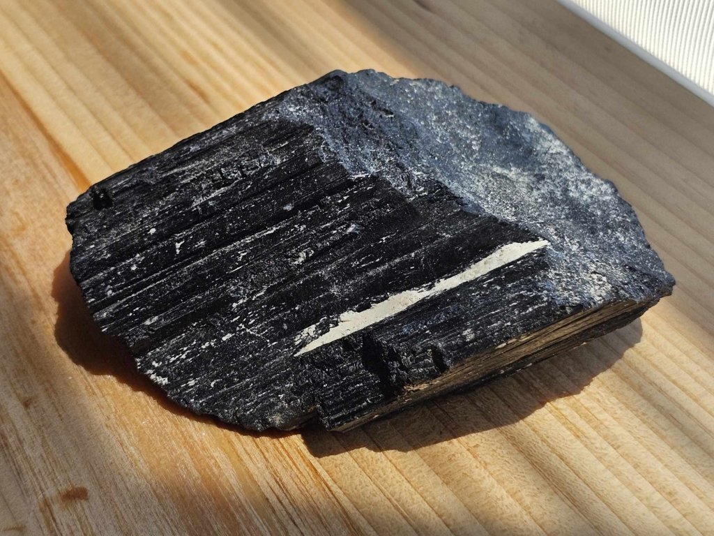 Black Tourmaline - Studio Selyn